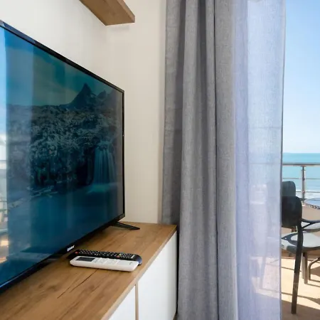 Sea View-sunny By Tok